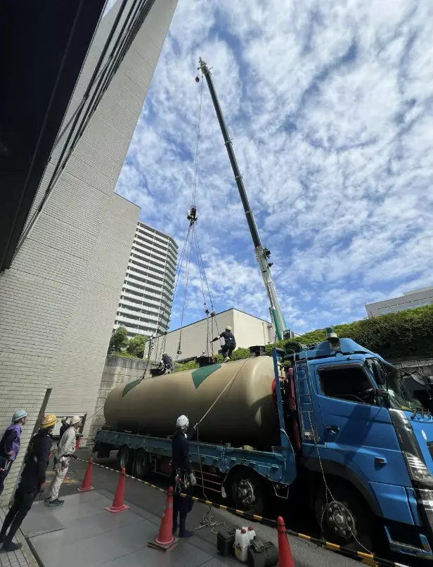 吹田市某オフィスビルの工事作業写真